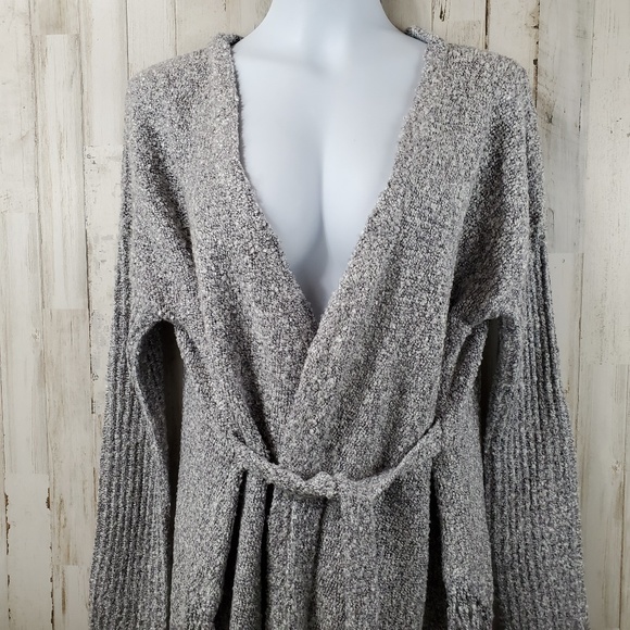 A'reve Womens Cardigan Sweater S M Gray Fringe Ribbed Arms Belted T2 - Picture 2 of 5